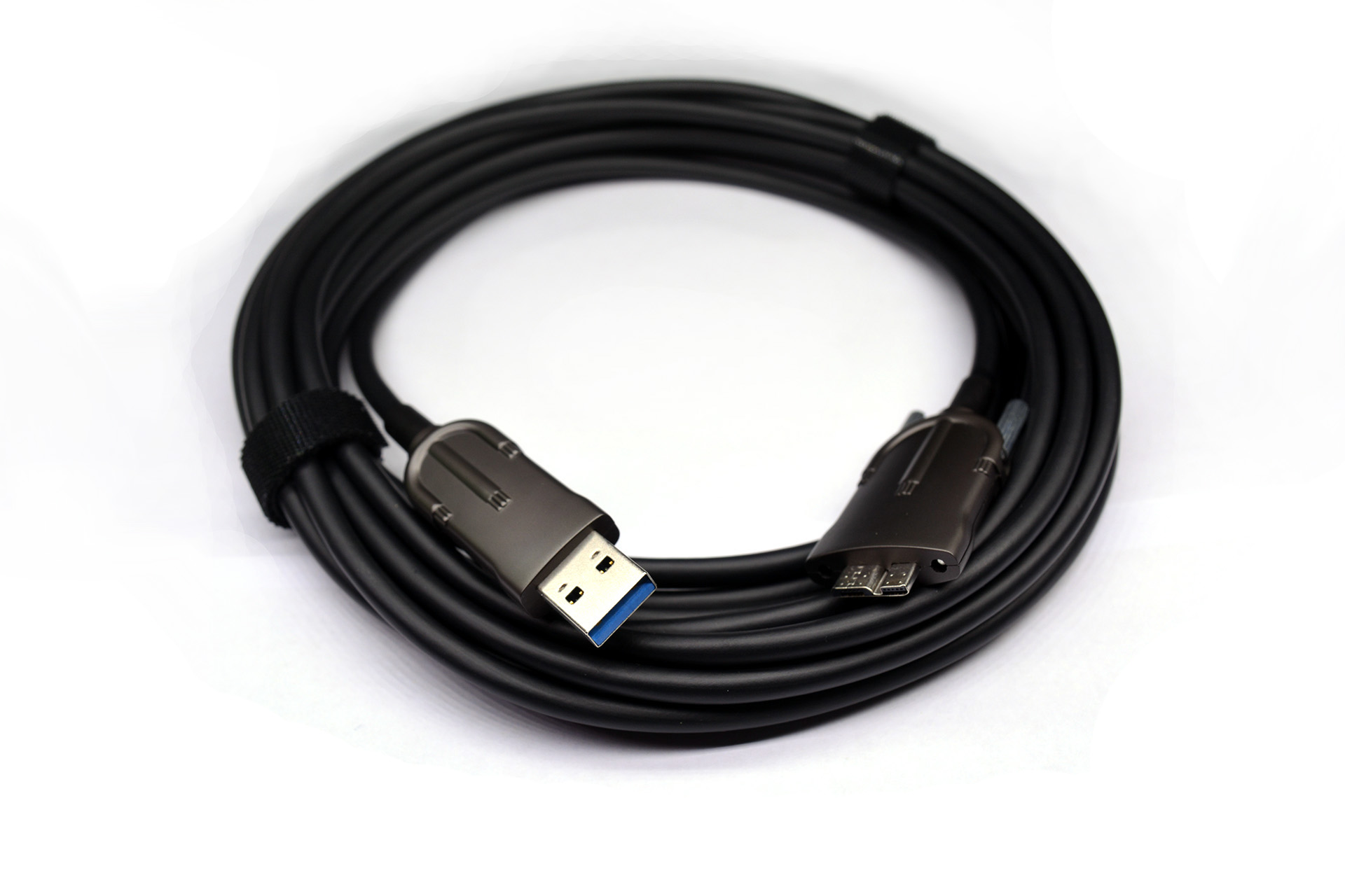 Aktives optisches USB3.0-Kabel Typ A-Stecker auf Micro-B mit Verriegelungsschrauben