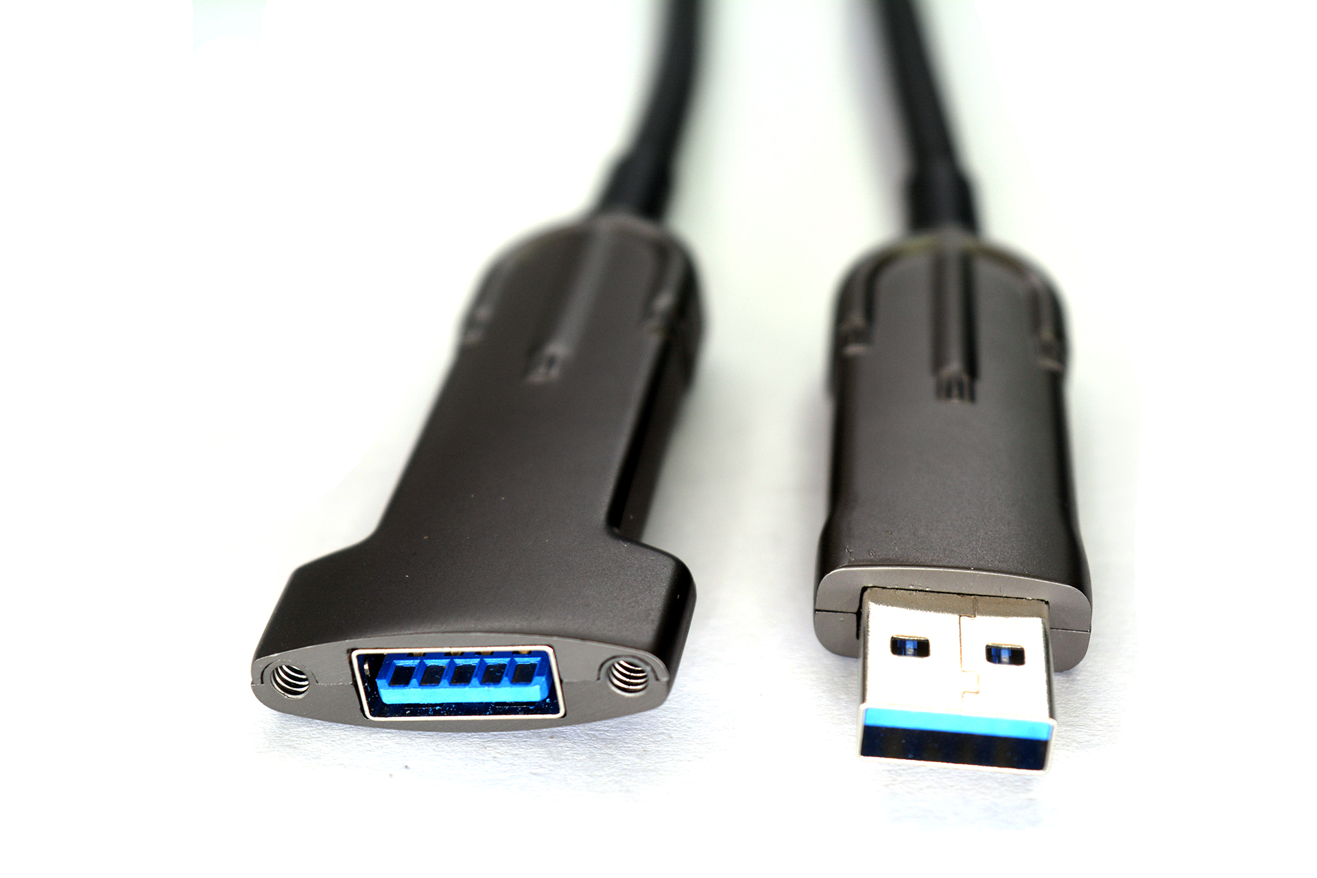 USB3 AOC Verlängerungskabel mit Feststellschraube